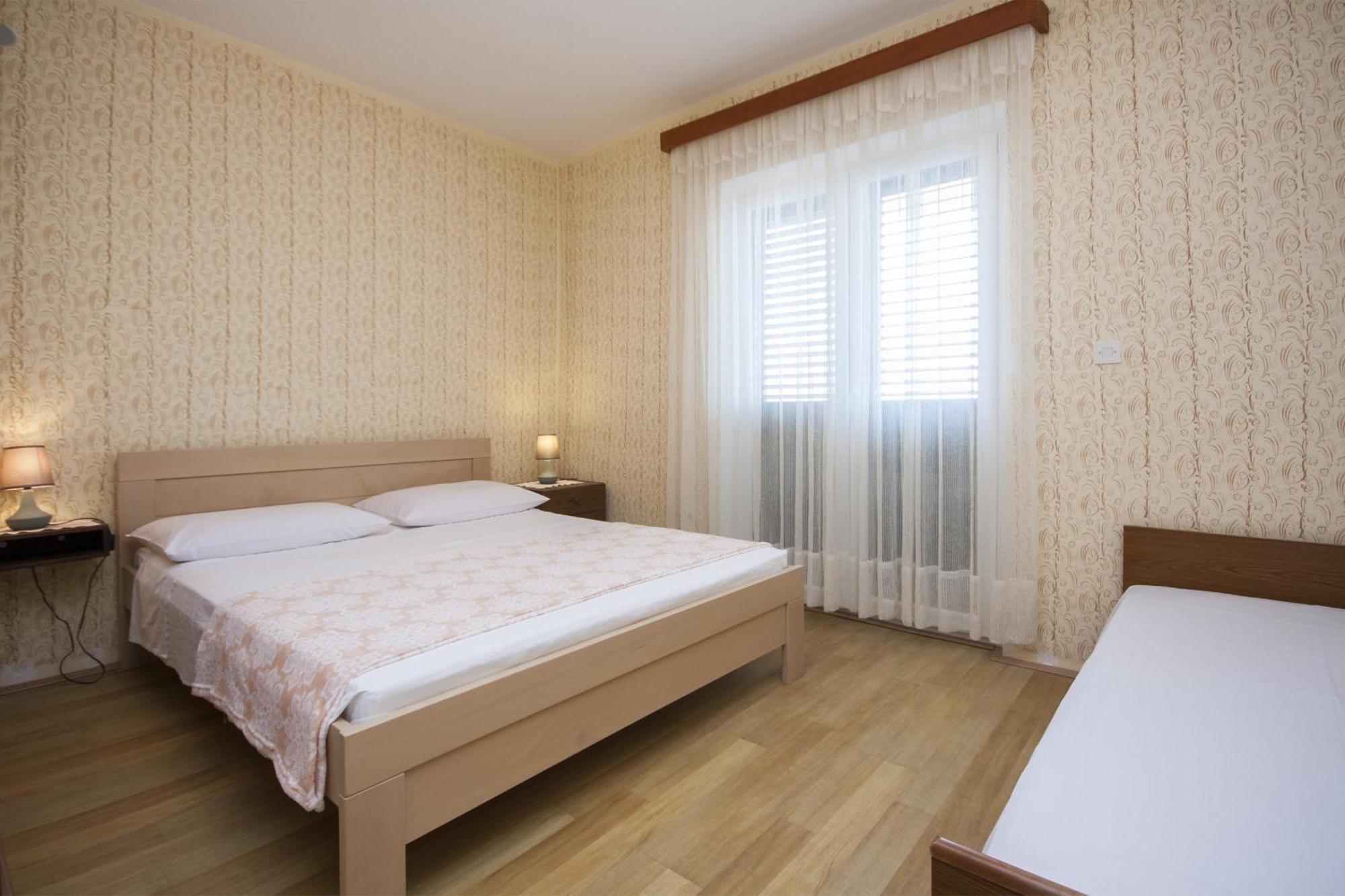 Apartments Vukicevic Brodarica Σίμπενικ Εξωτερικό φωτογραφία